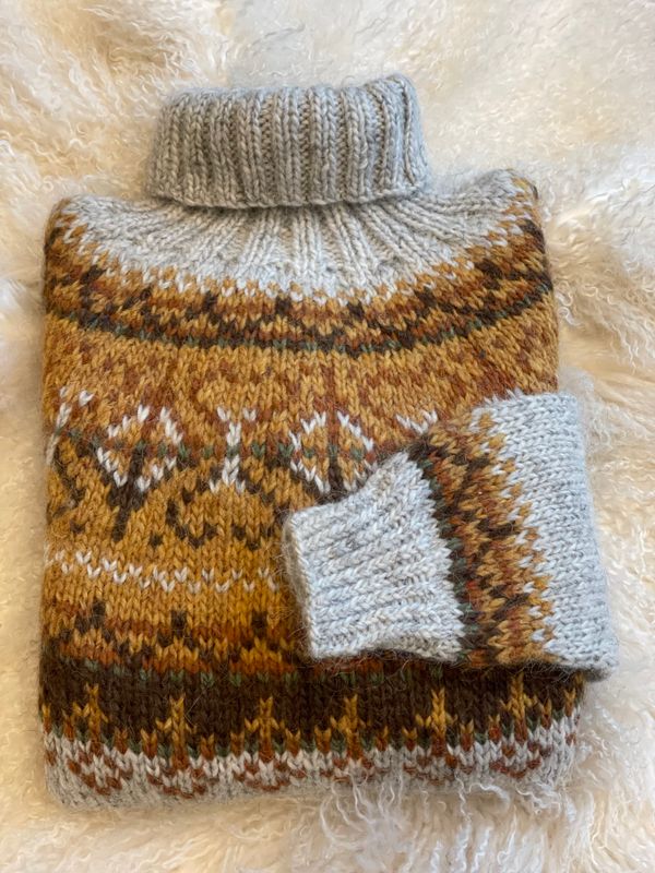 ALASUQ POLAR light ash heather - golden garnpakke