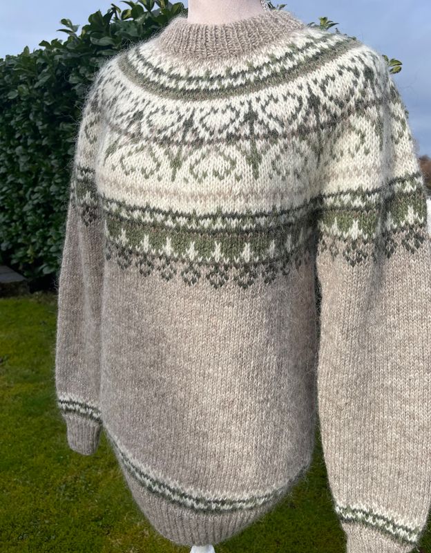 Alasuq mid-season - light beige - green  garnpakke