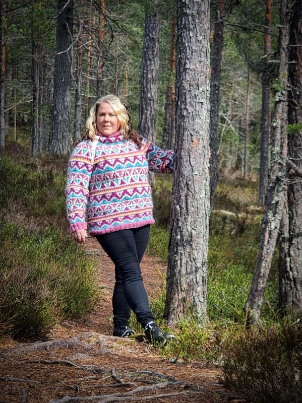 Astrid på Røst Genseren - garnpakke