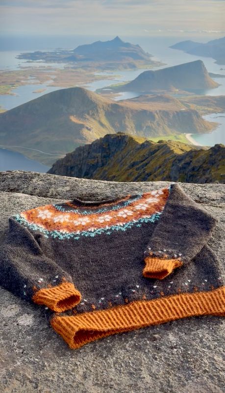 Kvalvika genseren - black heather garnpakke